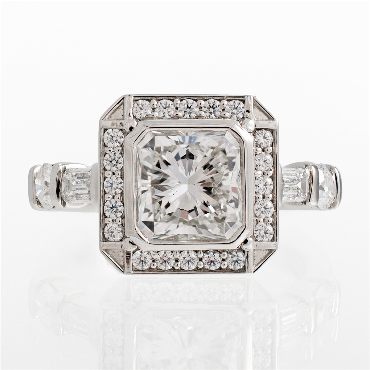 Antique art deco diamond #Vintage Styles #Vintage Clothing #Unique Vintage # Vintage Ideas… | Art deco diamond rings, Antique engagement rings, Vintage  diamond rings